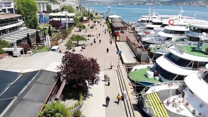 Beşiktaş Sahil’de yürüyüş yapan yaşlılar böyle