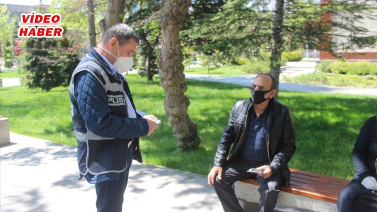 (10 Mayıs 2020) 65 YAŞ VE ÜZERİ VATANDAŞLAR  UZUN SÜRE SONRA SOKAĞA ÇIKTILAR