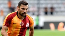 Göztepe, Galatasaray'dan milli futbolcu Şener Özbayraklı ile ilgileniyor