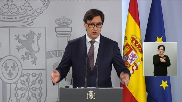 Illa asegura que siempre es bueno repartir mascarillas a la población