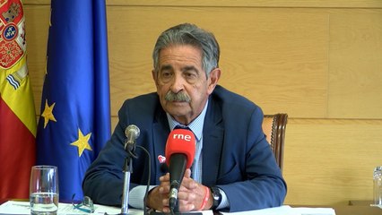 Revilla dice que Cantabria "no tendrá ningún problema" en pasar a la fase II