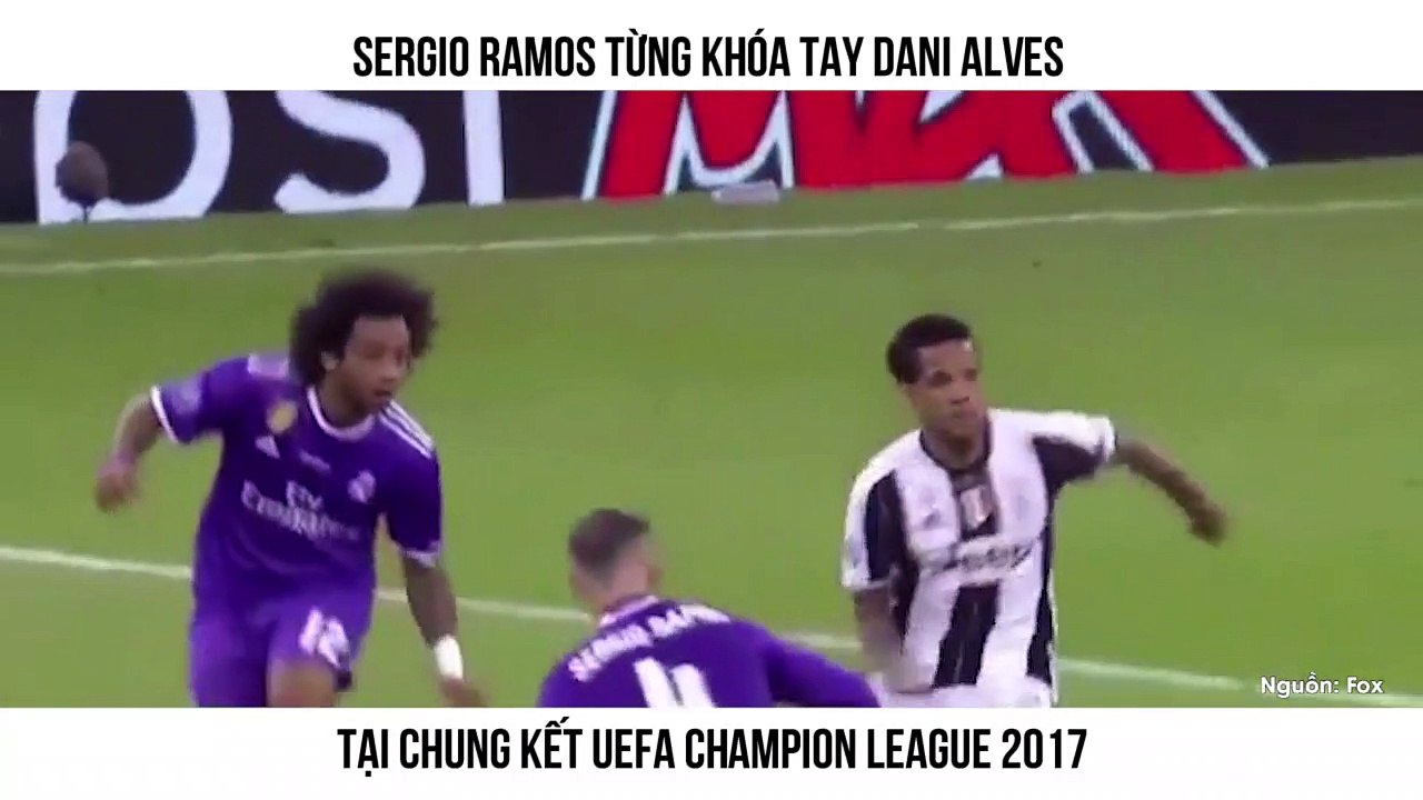 Sergio Ramos từng khóa tay Dani Alves tại chung kết UEFA Champion League 2017