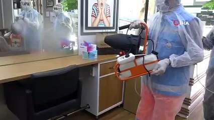 Avcılar'da kuaför ve berberlerde dezenfekte çalışmaları yapıldı