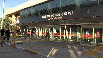 Cezayir'den getirilen 101 kişi yurtlara yerleştirildi