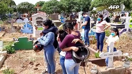 Entierran hombre que murió con síntomas de covid-19 en Nicaragua en medio de secretismo oficial