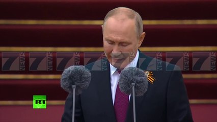 RUSIA FESTON FITOREN, PUTIN «TE BASHKUAR, JEMI TE PATHYESHEM» - News, Lajme - Kanali 7