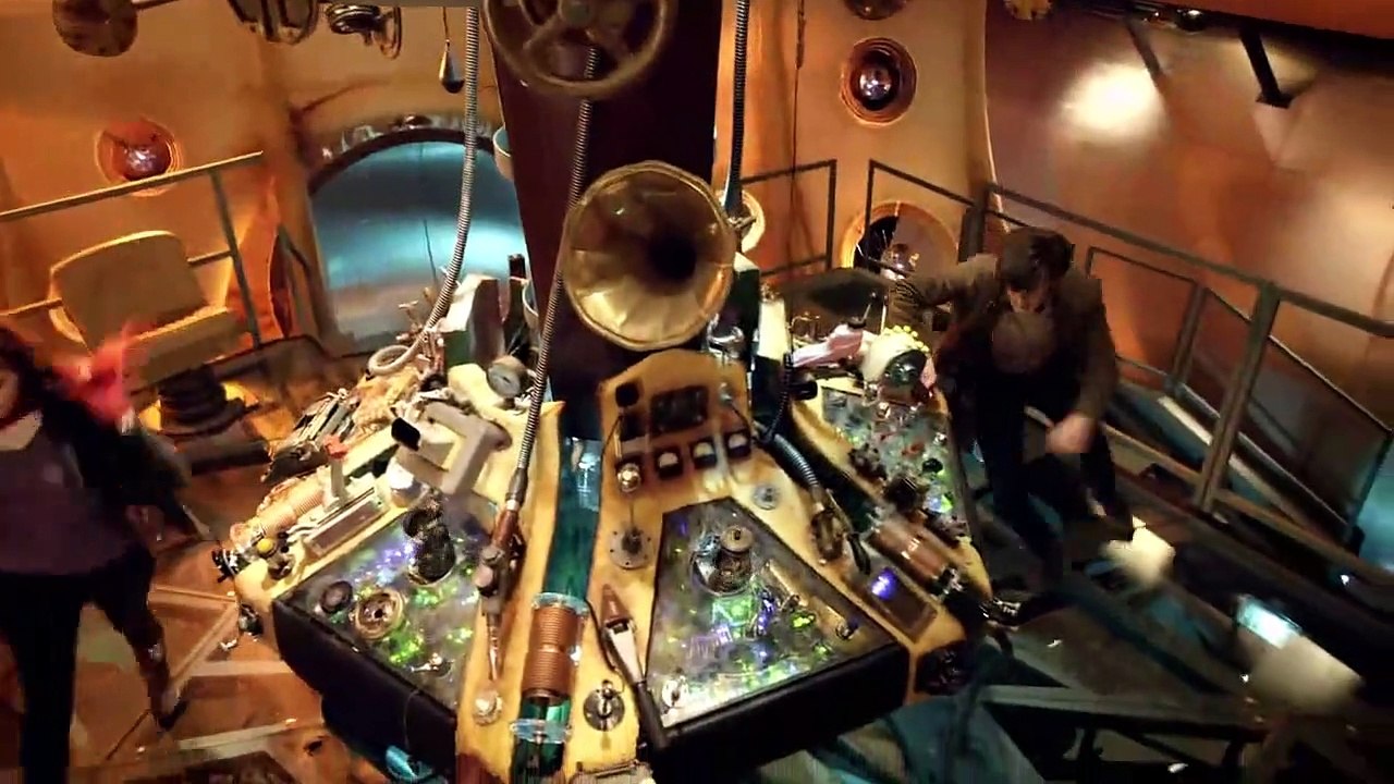 Doctor Who Temporada 5 episodio 12 "The Pandorica Opens" (español latino)