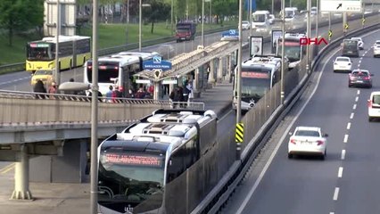 YASAĞIN ARDINDAN İSTANBUL'DA TOPLU ULAŞIM