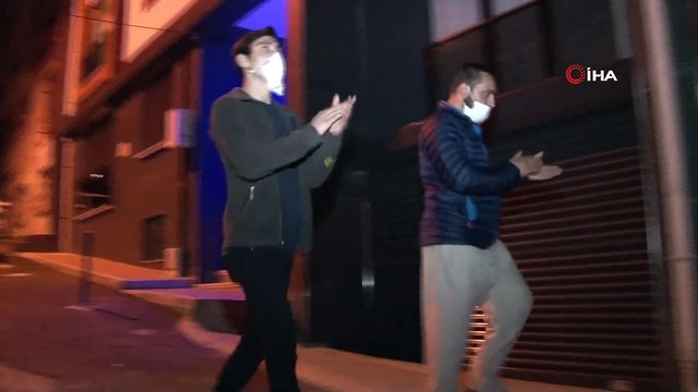 Ramazan Davulcuları Tophane Geleneğini Sürdürüyor