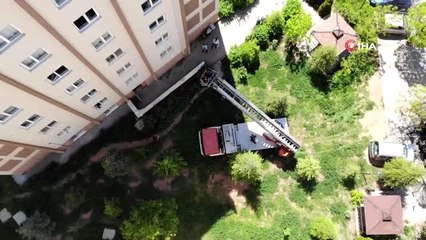Minik Göktuğ'un doğum günü pastası itfaiye merdiveniyle geldi