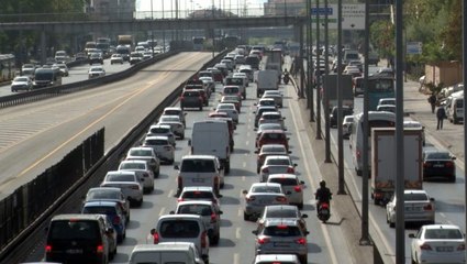 İstanbul'da kısıtlamanın ardından trafik yoğunluğu