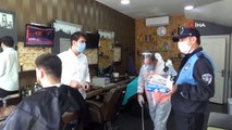 Üsküdar’da Berberler ve Kuaförler dezenfekte edilerek maske ve hijyen paketi dağıtıldı
