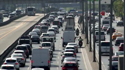 İstanbul'da kısıtlamanın ardından trafik yoğunluğu