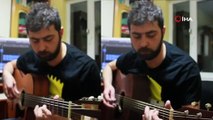 Müzisyenler İbrahim Erkal için  'Sen aldırma' şarkısını söyledi