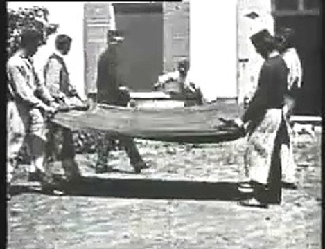 Le Saut à la couverture (El salto de la manta) [1895]