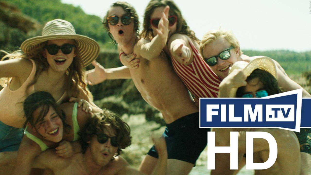 Wir - Der Sommer Als Wir Unsere Röcke Hoben Trailer Deutsch German (2019)