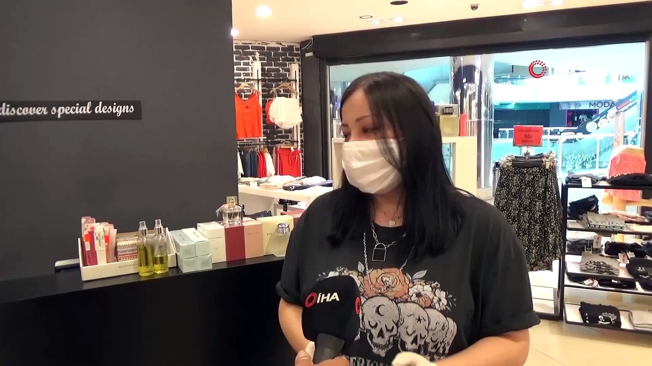 Alışveriş Merkezleri Sosyal Mesafe Kuralı İle Açıldı