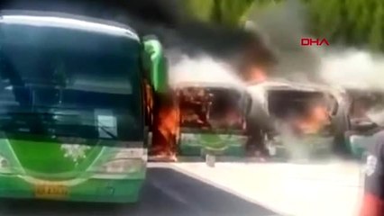 Çin'de park halinde turist taşıyan 6 otobüs alev aldı