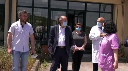 Το Γ.Ν. Θήβας επισκέφτηκε ο Γιώργος Μαρίνος