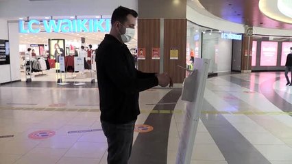 AVM'ler kapılarını yeniden açtı