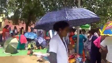 भूख में तड़प रही मासूमों को दूध पीने जेल में माँ के पास भेजने से किया इंकार