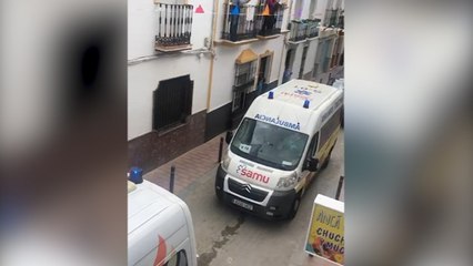 Mayores de Alcalá del Valle vuelven al municipio tras un mes en La Línea
