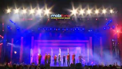 Những màn vũ đạo chất như sao hàn của Noo trong Live concert