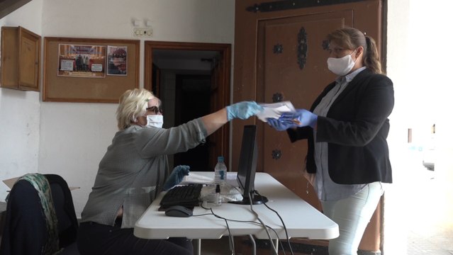 Ontinyent reparte mascarillas en primer día en fase 1 de desescalada