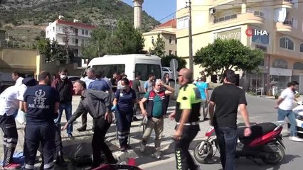 Alanya'da 2 motosiklet çarpıştı: 1'i polis, 2 yaralı