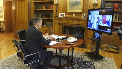 Tải video: La Reina comparte una jornada con los voluntarios de Cruz Roja