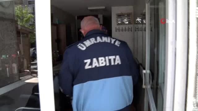 Ümraniye'de berber ve kuaförlere hijyen seti dağıtıldı