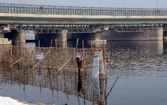 Chhath Puja: Preparations Of Yamuna Ghats In Full Swing In Delhi