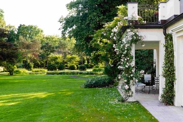 5 DIY Projects That Will Make Your Porch the Envy of the Neighborhood