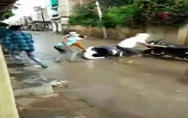 Top 50 News: Four Masked Goons Thrash A Man In Madhya Pradesh's Bhind