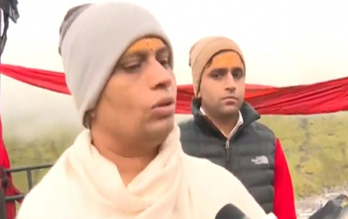 Acharya Balkrishna Explains Benefits of Himalayan Herbs, Here's Report