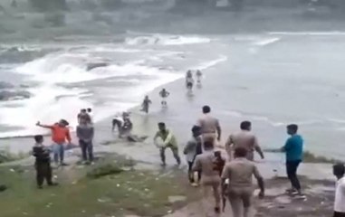 Top 50 News: Latif Shah Dam Overflows In Uttar Pradesh's Chandauli
