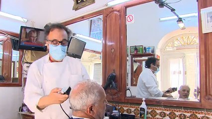 تخفيف جزئي للقيود المفروضة على التونسيين بسبب كورونا