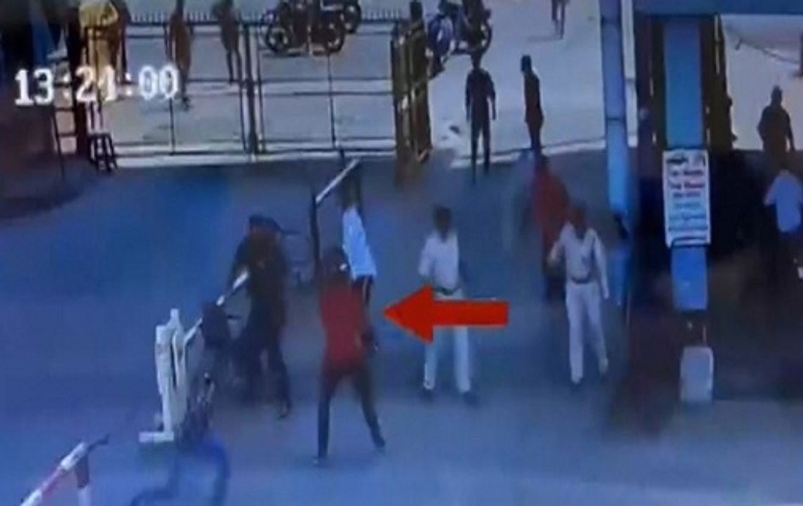 Miscreants Attack Zoo Guard With Swords In Gujarat's Kutch
