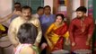 Trinamool MP Nusrat Jahan Reaches Durga Pandal, Offers Prayers