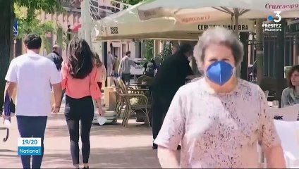 Espagne : certaines villes rouvrent les bars et cafés