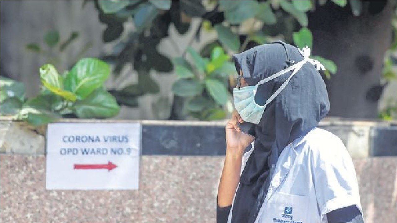 Maharashtra Govt Ramps Up Measures After 1st Death Of COVID-19 Patient
