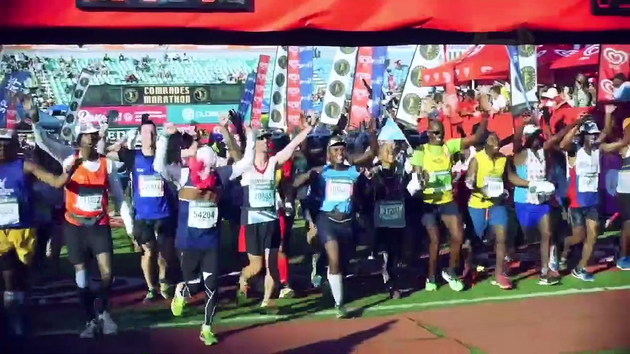 10 SPORTIFS SURPRIS EN TRAIN DE TRICHER