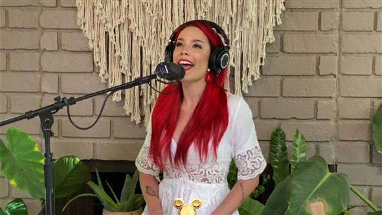 Halsey verwirrt ihre fans