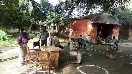 तुरखेड़ा फार्म पर स्थित बाग के बहार की बोली टली