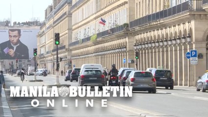 Central Paris slowly springing back to life as lockdown lifted