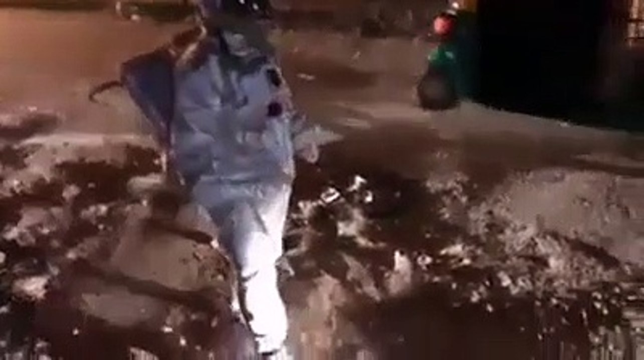 #1st_man_to_land_on_moon|1st_bangladeshi_Landing_on_moon|true_story_of_landing_on_moon|(360p)