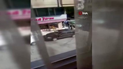 Ramazan pidesi siparişi alan fırına sopalı bıçaklı saldırı kamerada