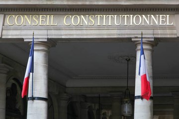 Le Conseil constitutionnel censure deux dispositions sur le traçage et l'isolement