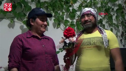 Anneler Günü'nde kılık değiştirerek eşine sürpriz yaptı
