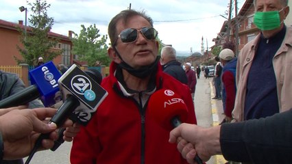 Banorët e Çajles në protestë: Fillimisht kanalizimi pastaj rikonstruimi i rrugës